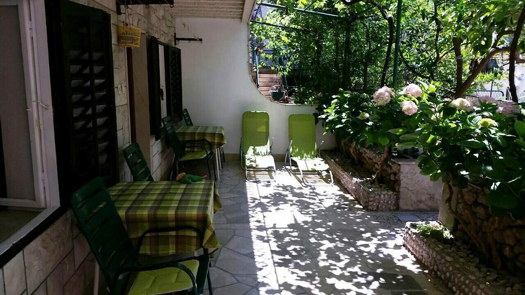 Appartamento Kuca Skrabic Baška Voda Esterno foto